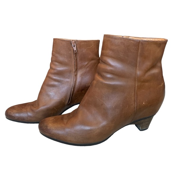 Maison Martin Margiela Womens Brown Leather Ankle Boots Kitten Heel 39.5 US 9.5 - Picture 1 of 10